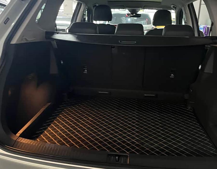 Volkswagen Tiguan L 2023 330TSI automatique à 2 roues motrices R-Line Adventure Edition (38965 km)