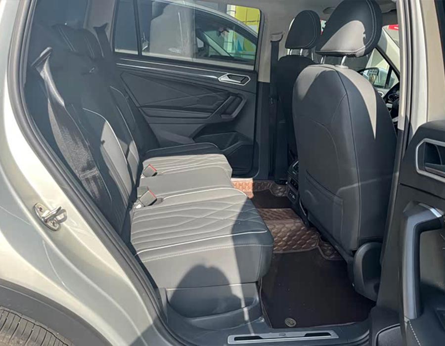 Volkswagen Tiguan L 2023 330TSI automatique à 2 roues motrices R-Line Adventure Edition (38965 km)