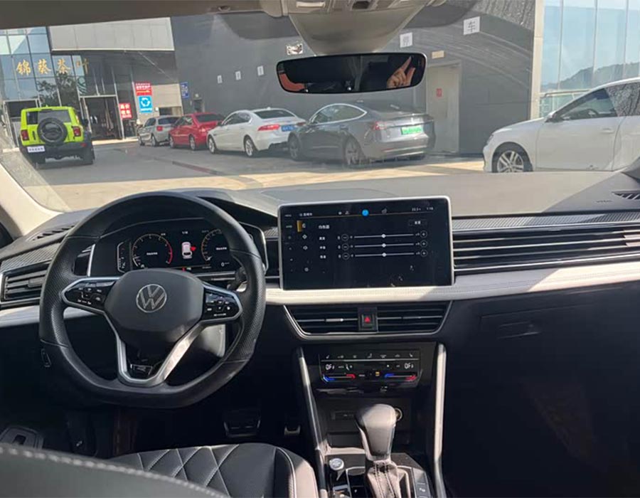 Volkswagen Tiguan L 2023 330TSI automatique à 2 roues motrices R-Line Adventure Edition (38965 km)