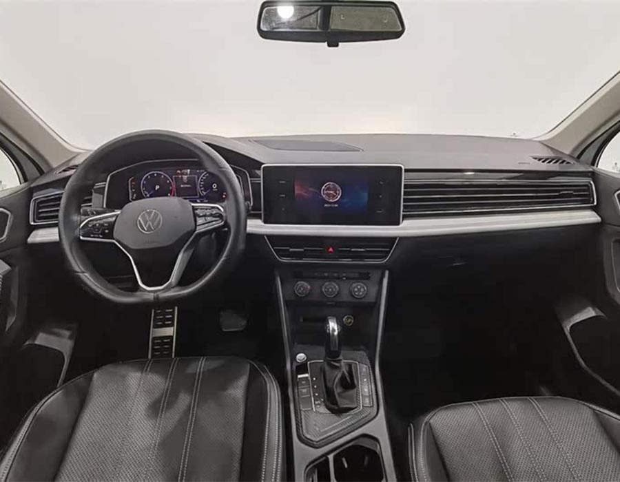 Volkswagen Tiguan L 2023 330TSI, boîte automatique à traction avant, édition confort (90756 km)