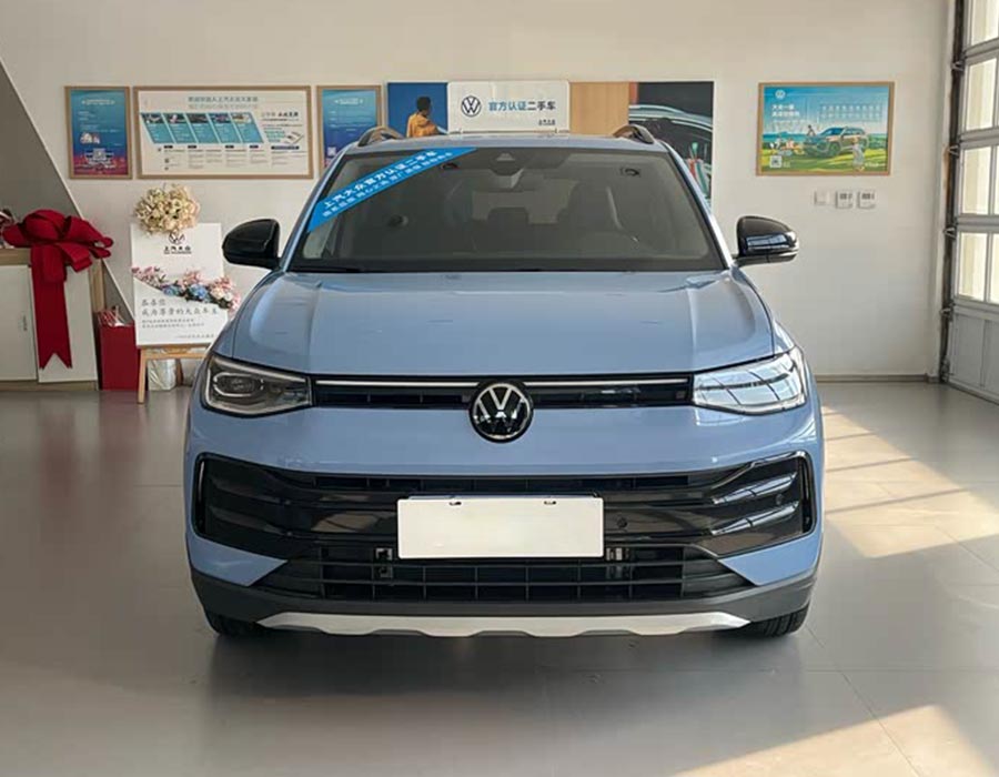 Volkswagen Tharu 2025 New Edge 300TSI Édition Sharp (6452 km)