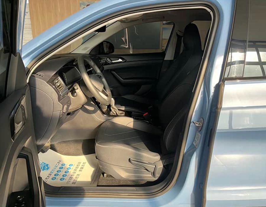 Volkswagen Tharu 2025 New Edge 300TSI Édition Sharp (6452 km)