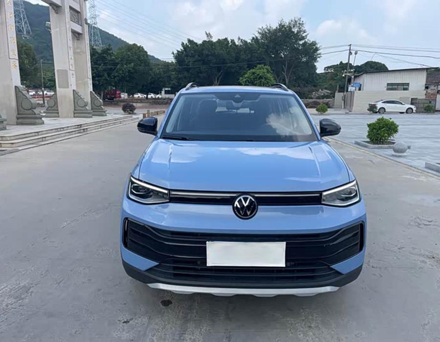 Volkswagen Tharu 2025 New Edge 300TSI Sharp Enjoy Edition (2534 km)