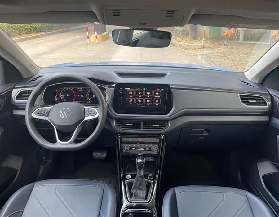 Volkswagen Tharu 2025 New Edge 300TSI Sharp Enjoy Edition (2534 km)