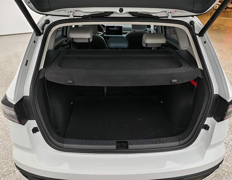 Volkswagen Tharu 2024 300TSI FWD Édition Prestige Moon (2352 km)