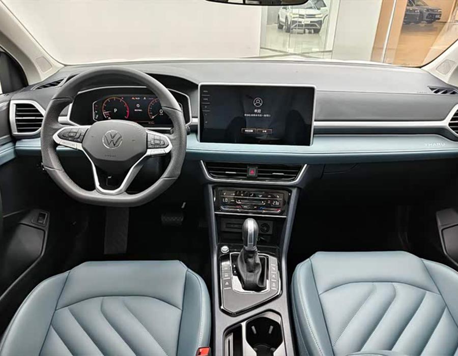 Volkswagen Tharu 2024 300TSI FWD Édition Prestige Moon (2352 km)