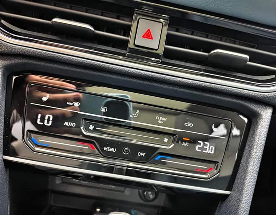 Volkswagen Tharu 2024 300TSI FWD Édition Prestige Moon (2352 km)