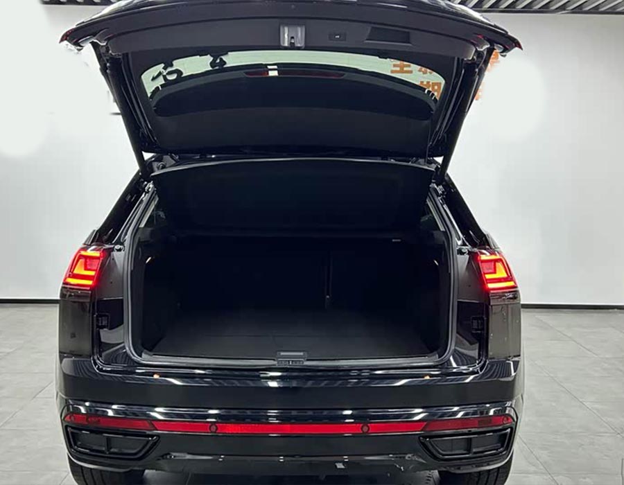 Volkswagen Teramont 2024 Teramont X 380TSI Édition Dragon Ascension à 4 roues motrices (2452 km)