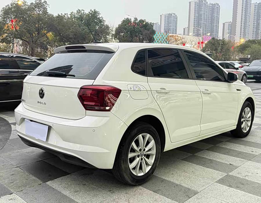 Volkswagen Polo 2023 Plus 1,5 L automatique Édition Brilliant Tech (8999 km)