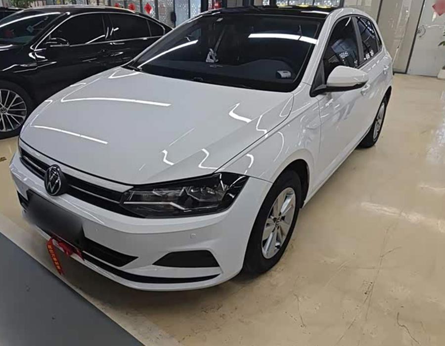 Volkswagen Polo 2023 Plus, 1,5 L, automatique, édition panoramique Enjoy (61532 km)