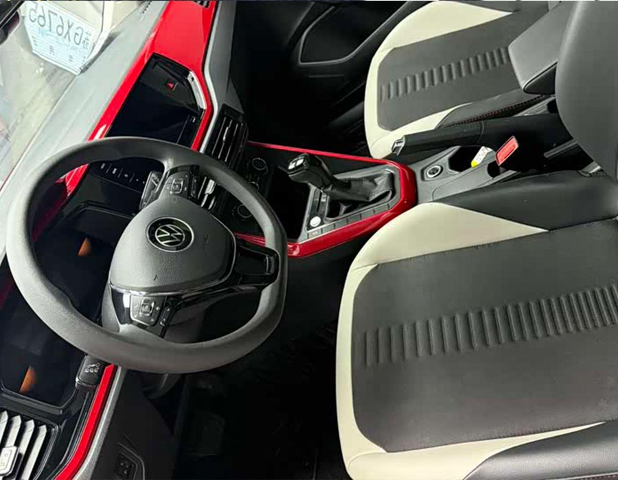 Polo 2023 Plus 1,5 L automatique Édition Brilliant Tech (33892 km)
