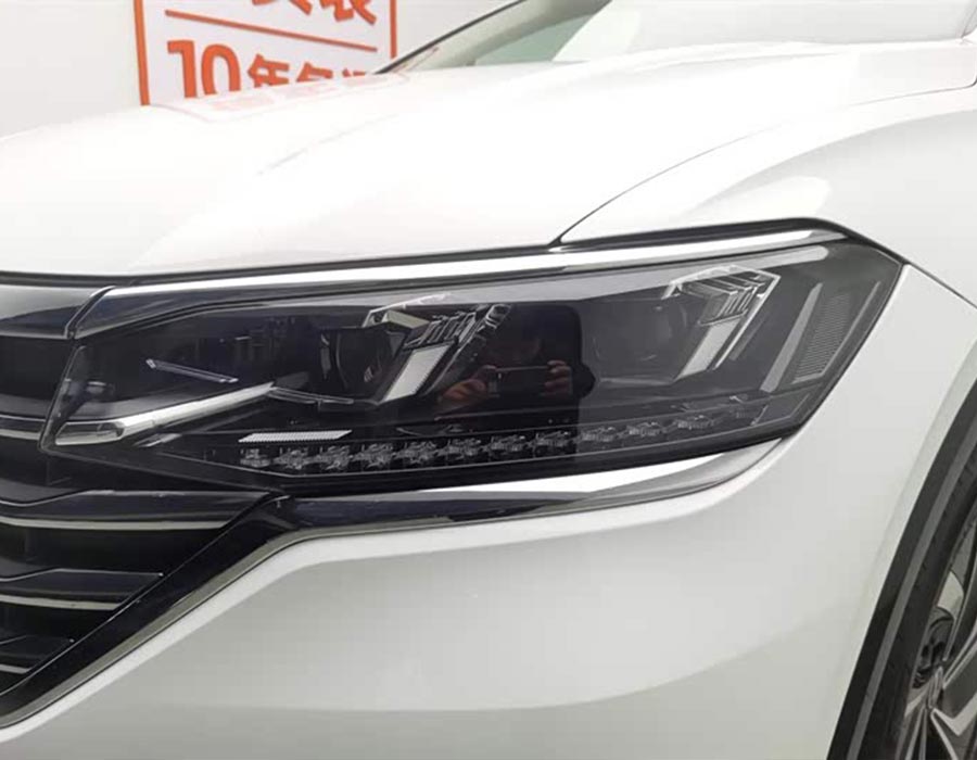 Volkswagen Viloran 2020 330TSI Édition de luxe (103152 km)