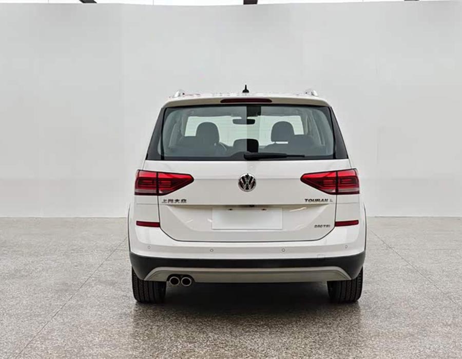 Touareg 2018, modèle Touareg L 280TSI DSG Frontier Edition, 7 places, National V (2156 km)