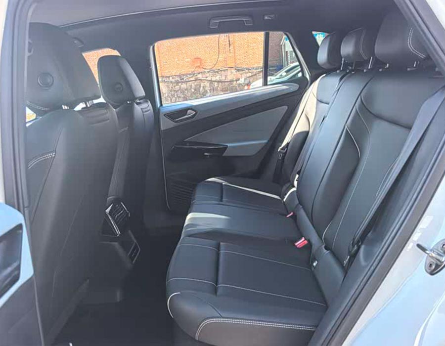 ID.4 X 2024 Édition Pure Smart Enjoy (62356 km)