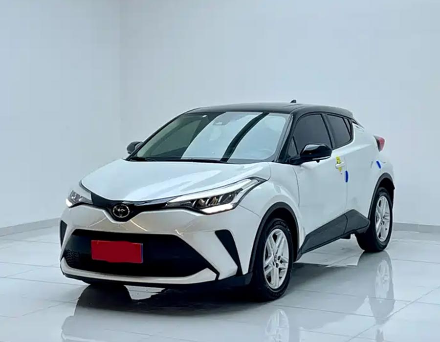 C-HR 2021, 2 L, édition confort (34 000 km)