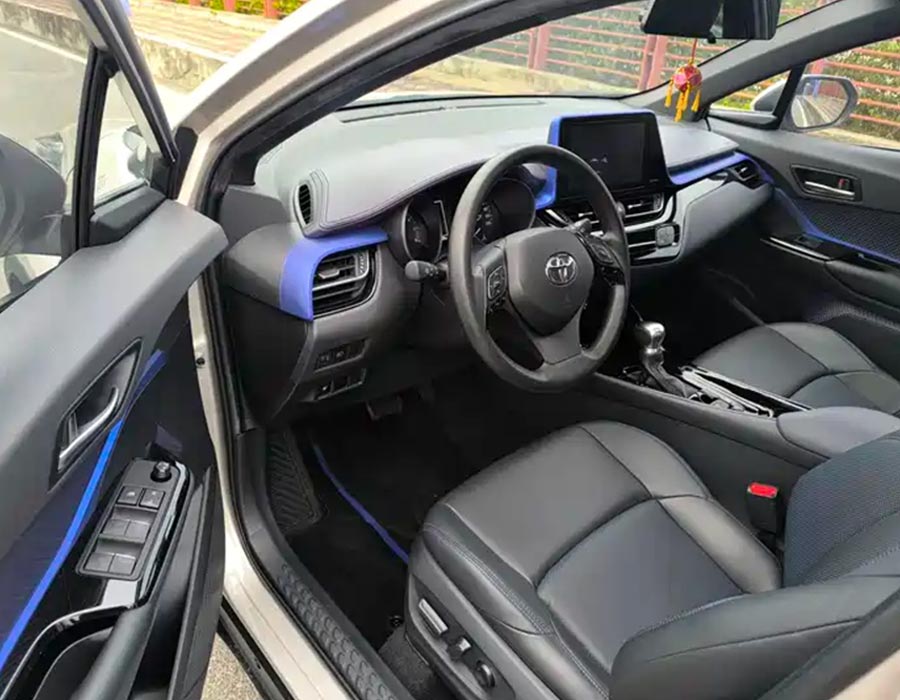 C-HR 2020 2,0 L, édition Leading (32 000 km)