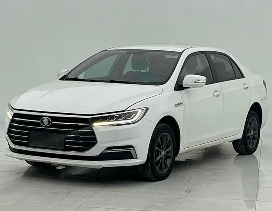 Qin 2019 1,5 L automatique de luxe (67900 km)