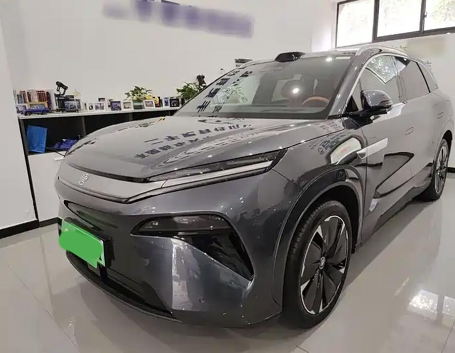 Radar laser Tang L 2025 EV 600 km AWD, édition phare (6 400 km)