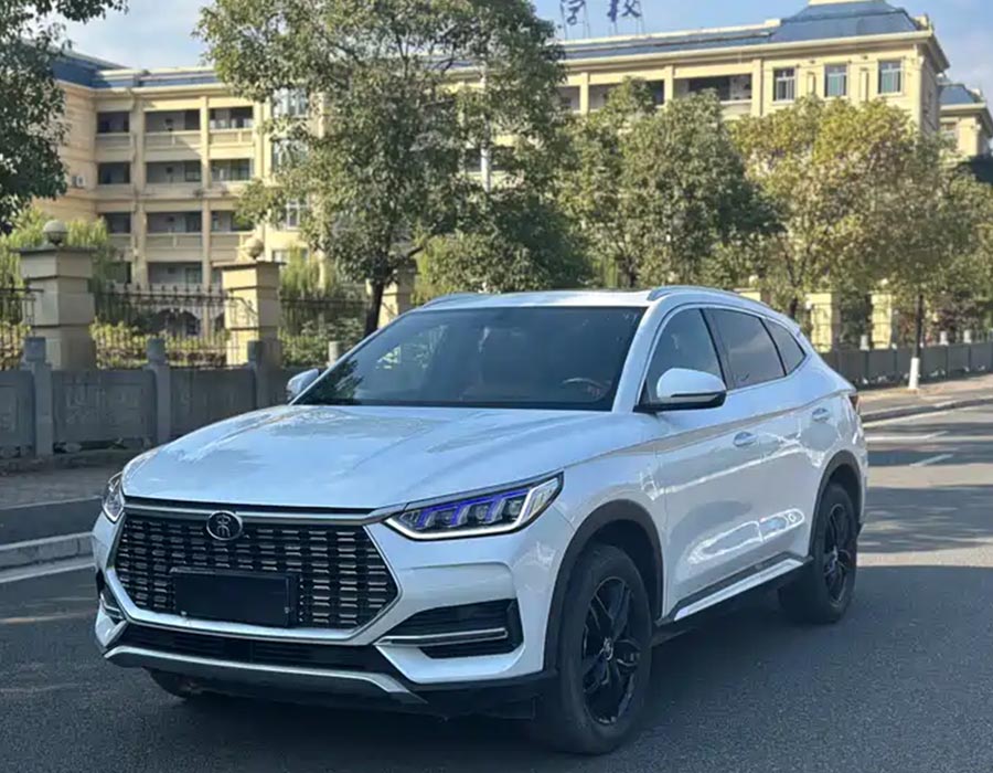 Song PLUS 2020 1,5 T automatique de luxe (35 000 km)