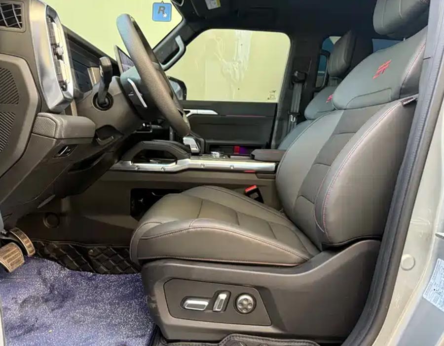 Traverse PRO+ du Jetour Traveler 2023, 2,0 T, traction intégrale (9 000 km)