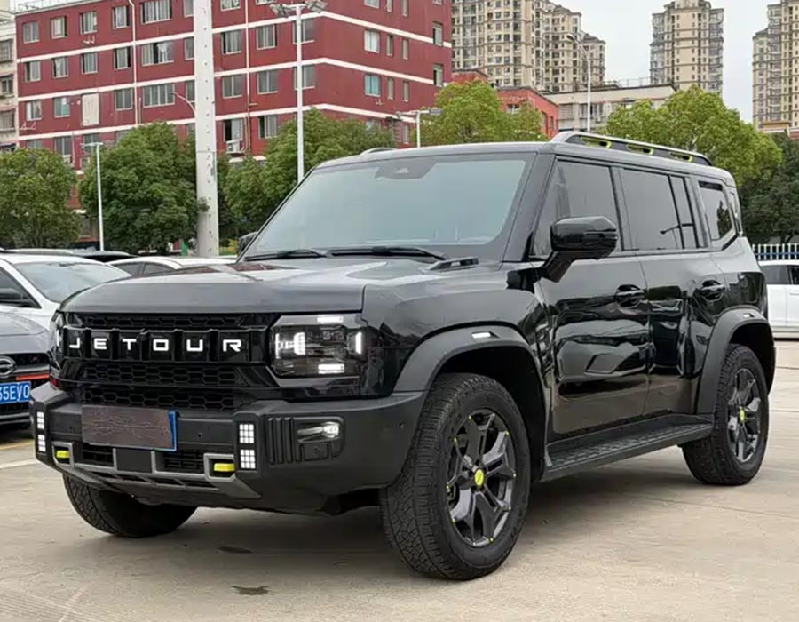 Traverse PRO+ du Jetour Traveler 2023, 2,0 T, traction intégrale (25 000 km)