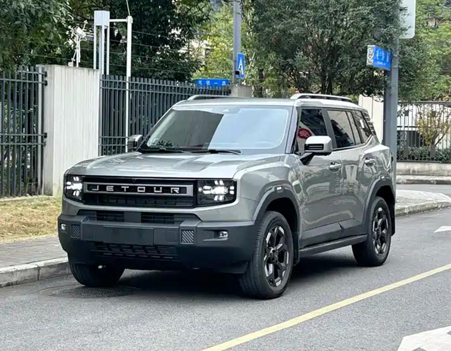 Jetour Freemen 2025 2.0TD XWD Conquer (8 000 km)