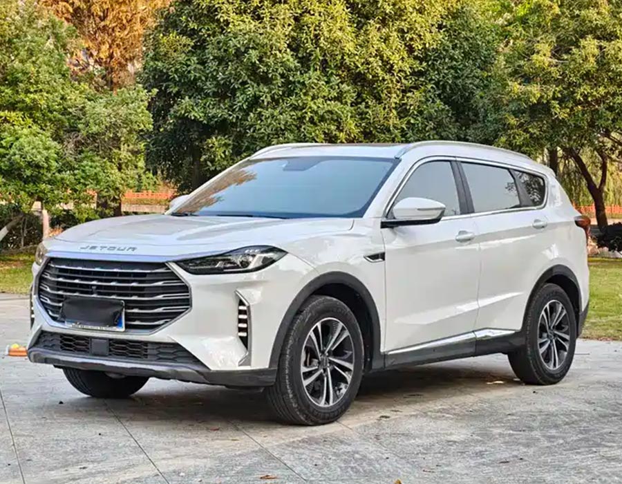 X70 PLUS 2021 1.6T DCT Star 7 places (38 000 km)