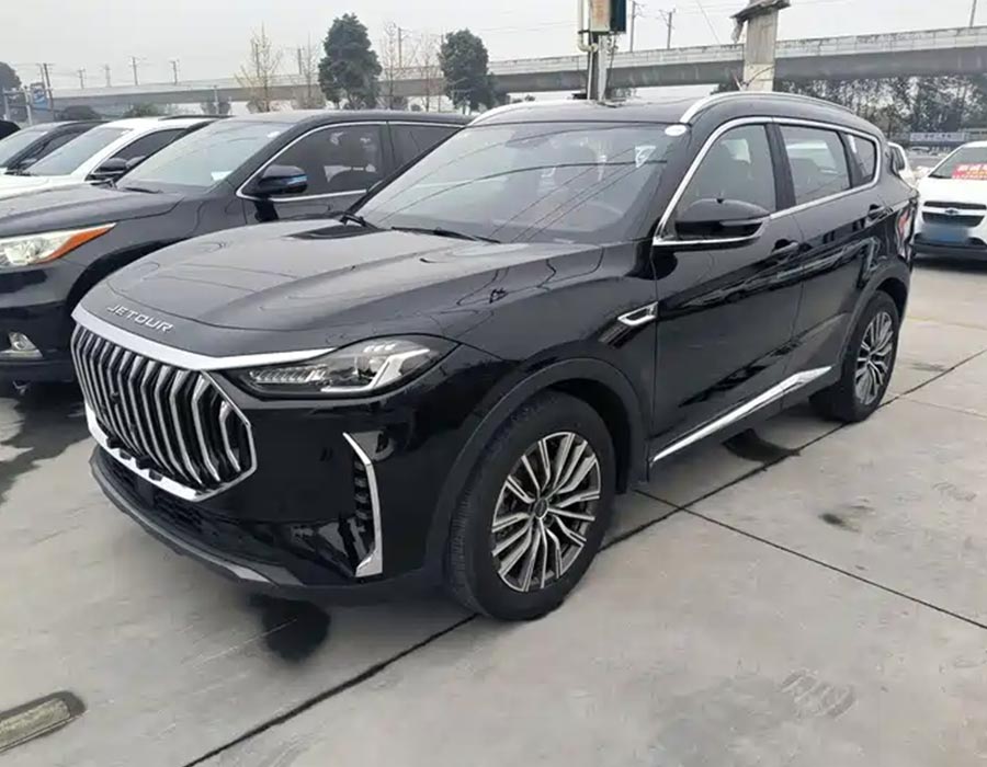 X70 PLUS 2024 Champion Edition 1.5T DCT Champion PRO 5 places (8100 km)