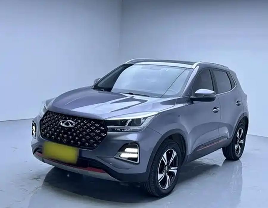 Tiggo, 5 exemplaires, édition Super Hero, 1,5 L, boîte CVT Fashion, 2022 (47400 km)