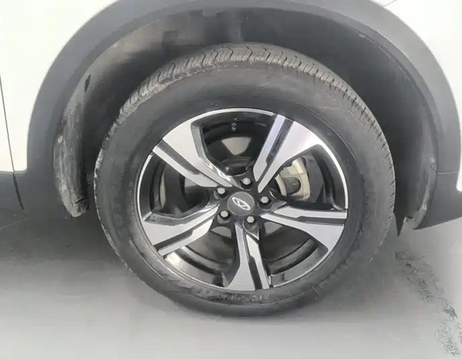 Tiggo, 5 exemplaires, édition mode, 1,5 L, boîte CVT, 2020 (45500 km)