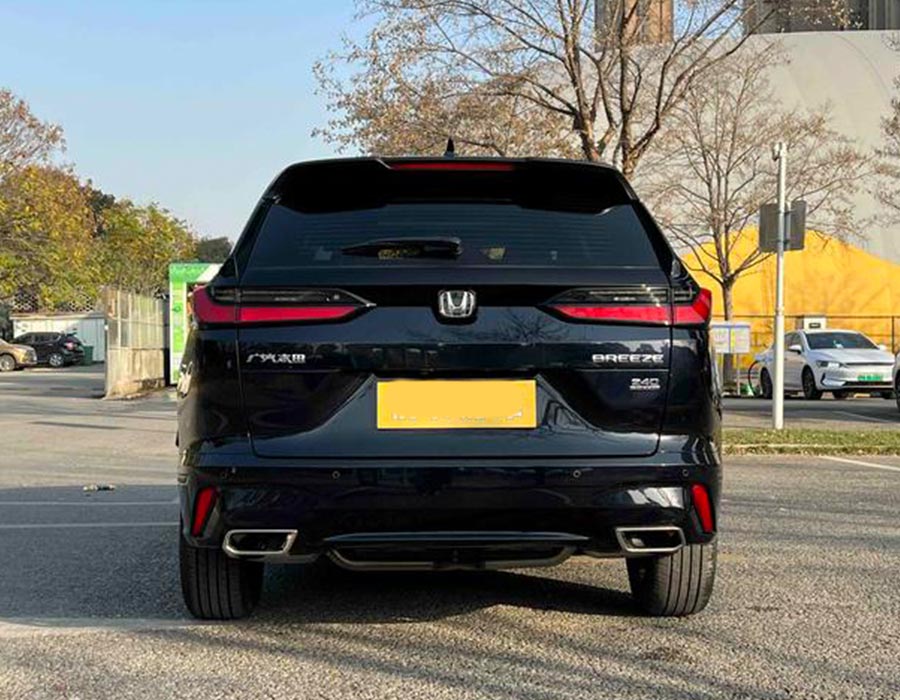 Honda HR-V 2025 240 TURBO CVT FWD Édition de luxe noire (3932 km)