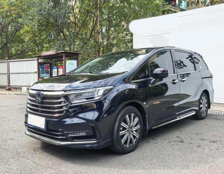 Honda Odyssey 2022 2,0 L Sharp · Édition Leading bleue (40438 km)