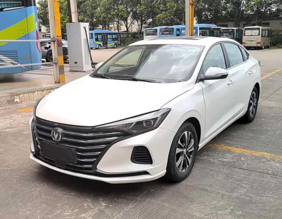 Changan Eado 2021, modèle PLUS, 1,6 L, GDI, CVT, édition Elite (41 000 km)