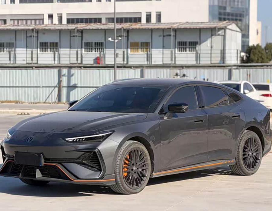 Changan UNI-V 2025 Model Troisième génération 2.0T Power Edition (1000 km)
