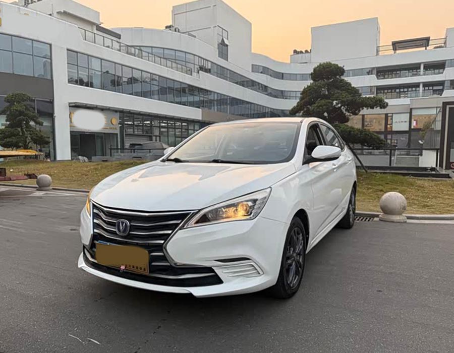 CHANGAN Eado DT 2019, modèle 1,6 L, manuel, édition confort, National VI (58 000 km)