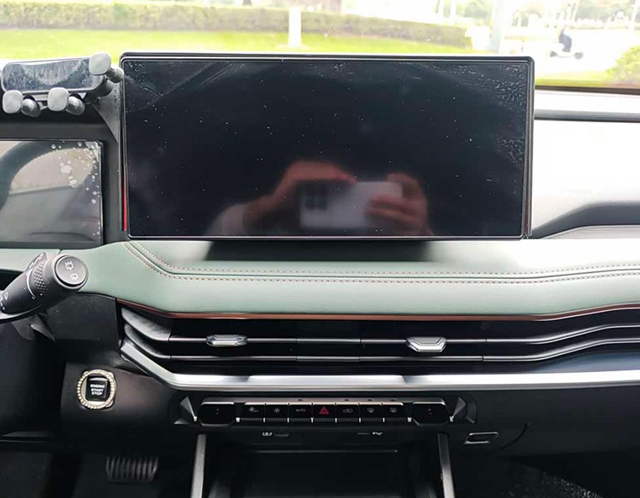 Haoyue L 2023 2.0T DCT Luxe (29 000 km)