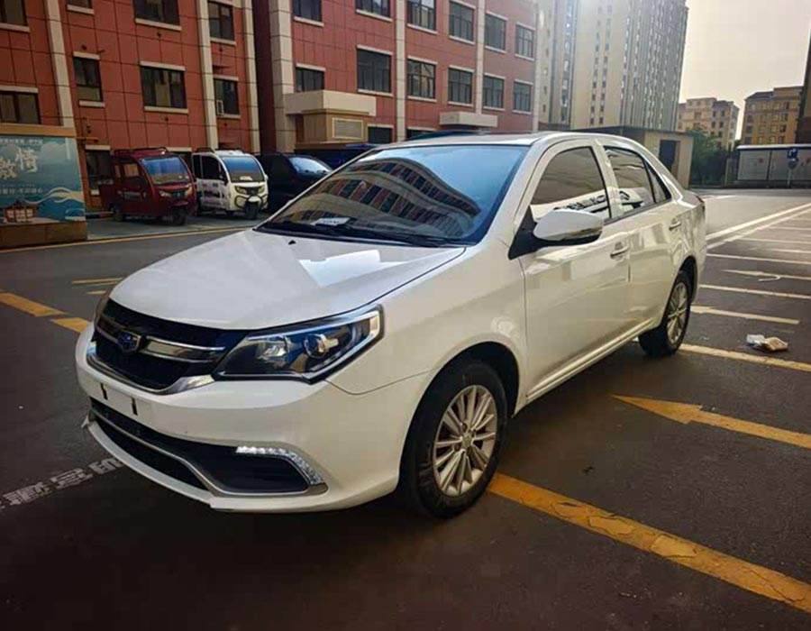 Geely KingKong 2016 1,5 L Manuel Édition Elite (110 000 km)
