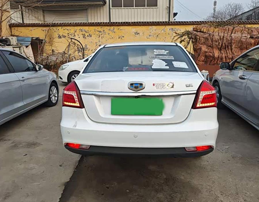 Geely KingKong 2016 1,5 L Manuel Édition Elite (48 000 km)