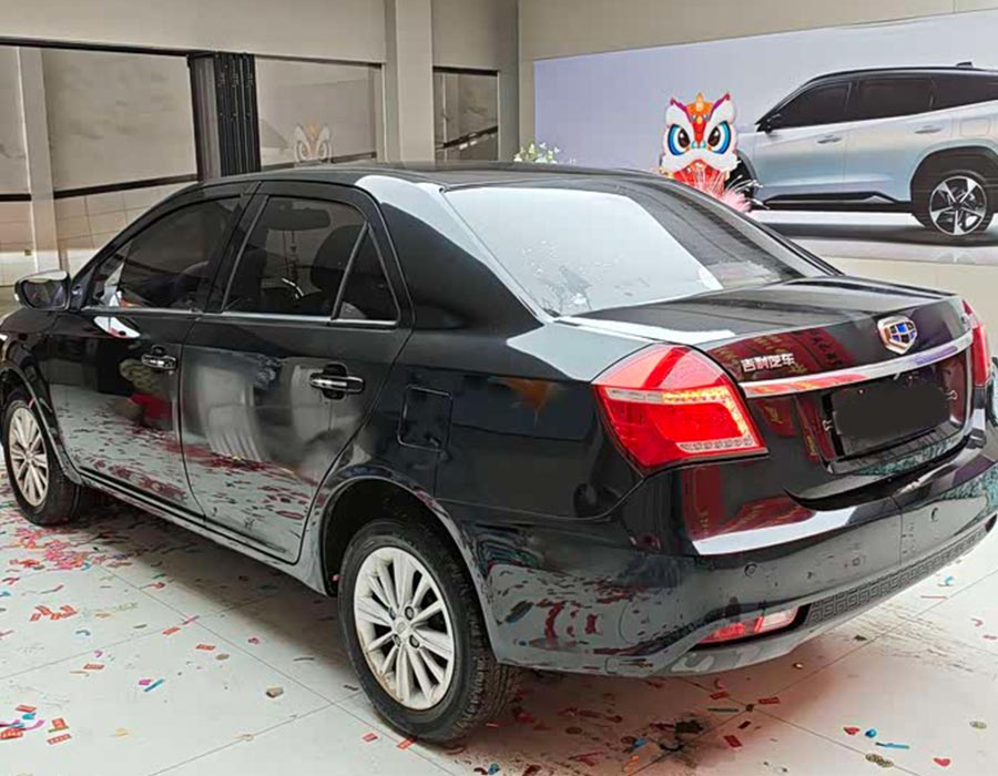 Geely KingKong 2016 1,5 L Manuel Édition Elite (39 000 km)