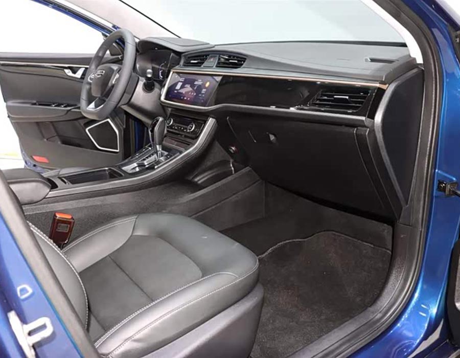 Emgrand GL 2021 UP 1.4T CVT Leading Edition (49 000 km)