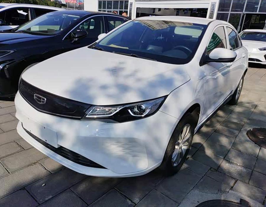 Phosphate de fer et de lithium Emgrand EV 2022 EV Pro édition Ride-Hailing (135.100 km)