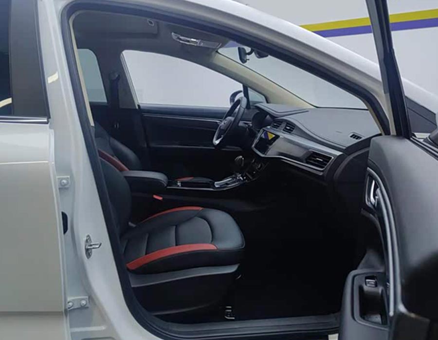 Emgrand GS 2020 1,4 T CVT Élégance (36600 km)