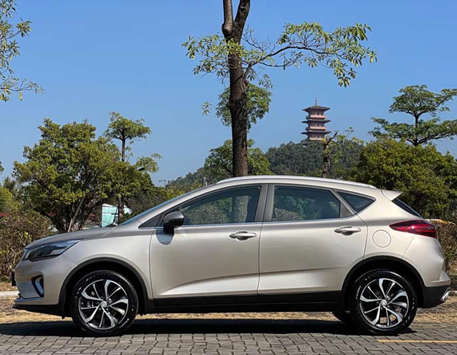 Élégance manuelle Emgrand GS 2020 1.4T (30 000 km)
