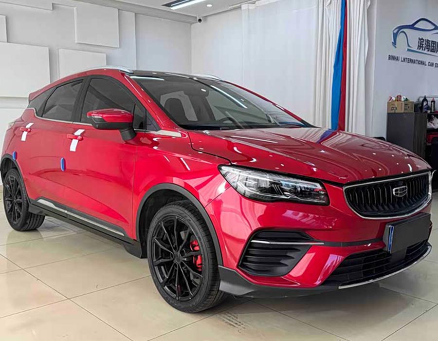 Emgrand S 2021 1,4 T CVT Premium (15 000 km)
