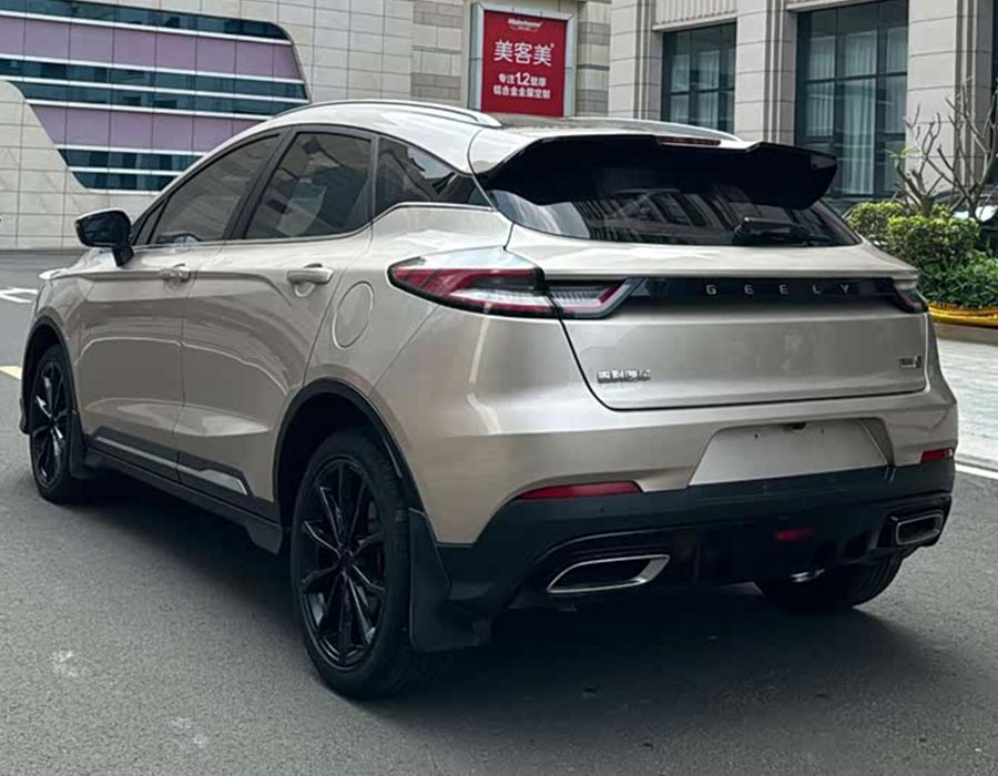 Emgrand S 2021 1,4 T CVT de luxe (45000 km)