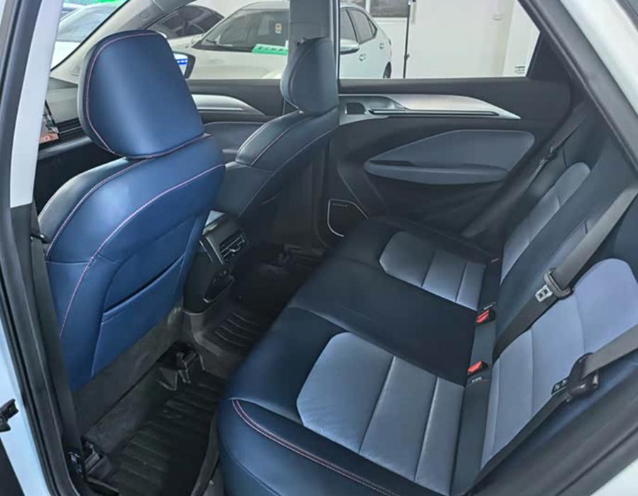 Geometry M6 2022 450 New Intelligence Edition (74000 km)