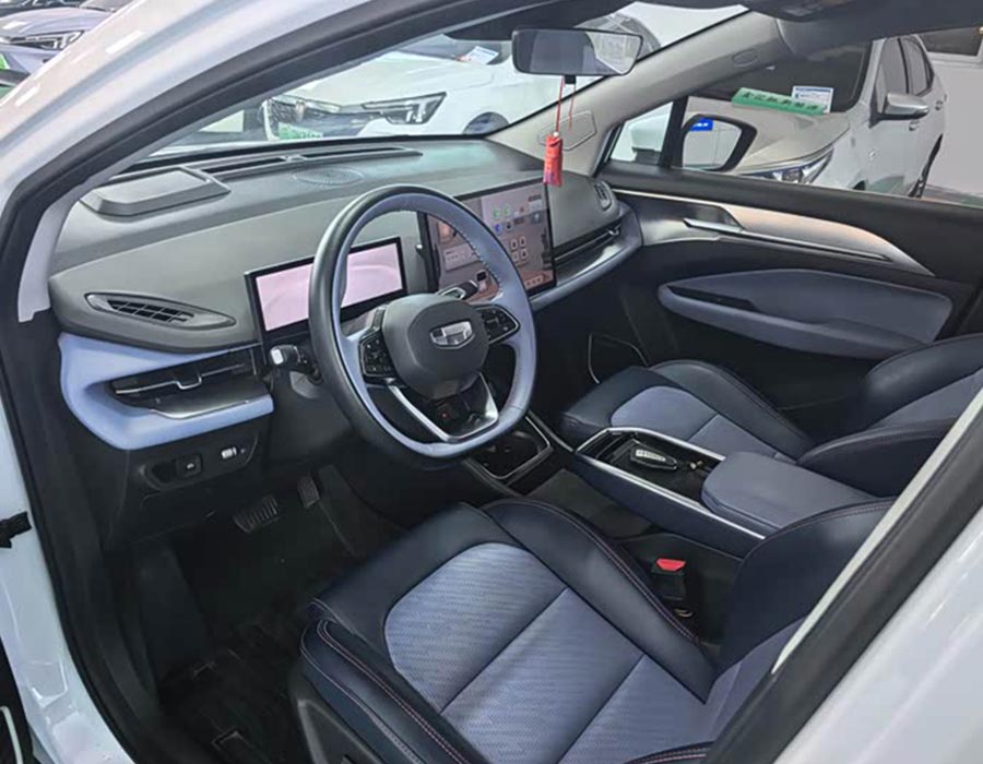Geometry M6 2022 450 New Intelligence Edition (74000 km)